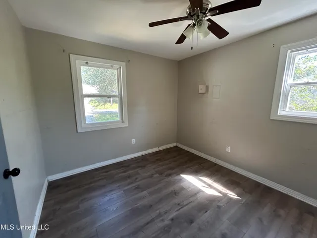 $109,900 | 8924 Hamakua Street, Diamondhead, MS 39525