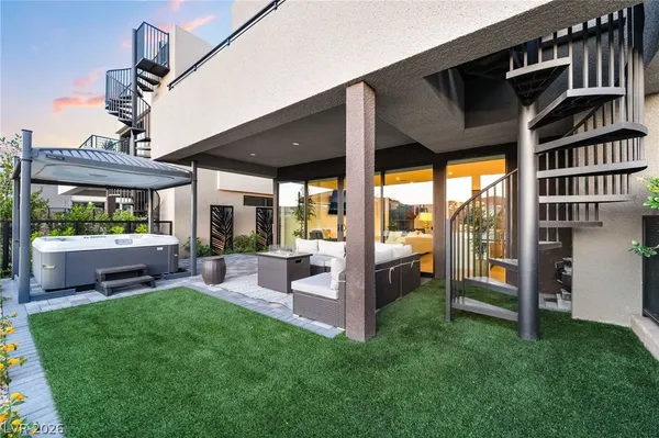 $1,550,000 | 16 Heron Harbour Drive, Henderson, NV 89011