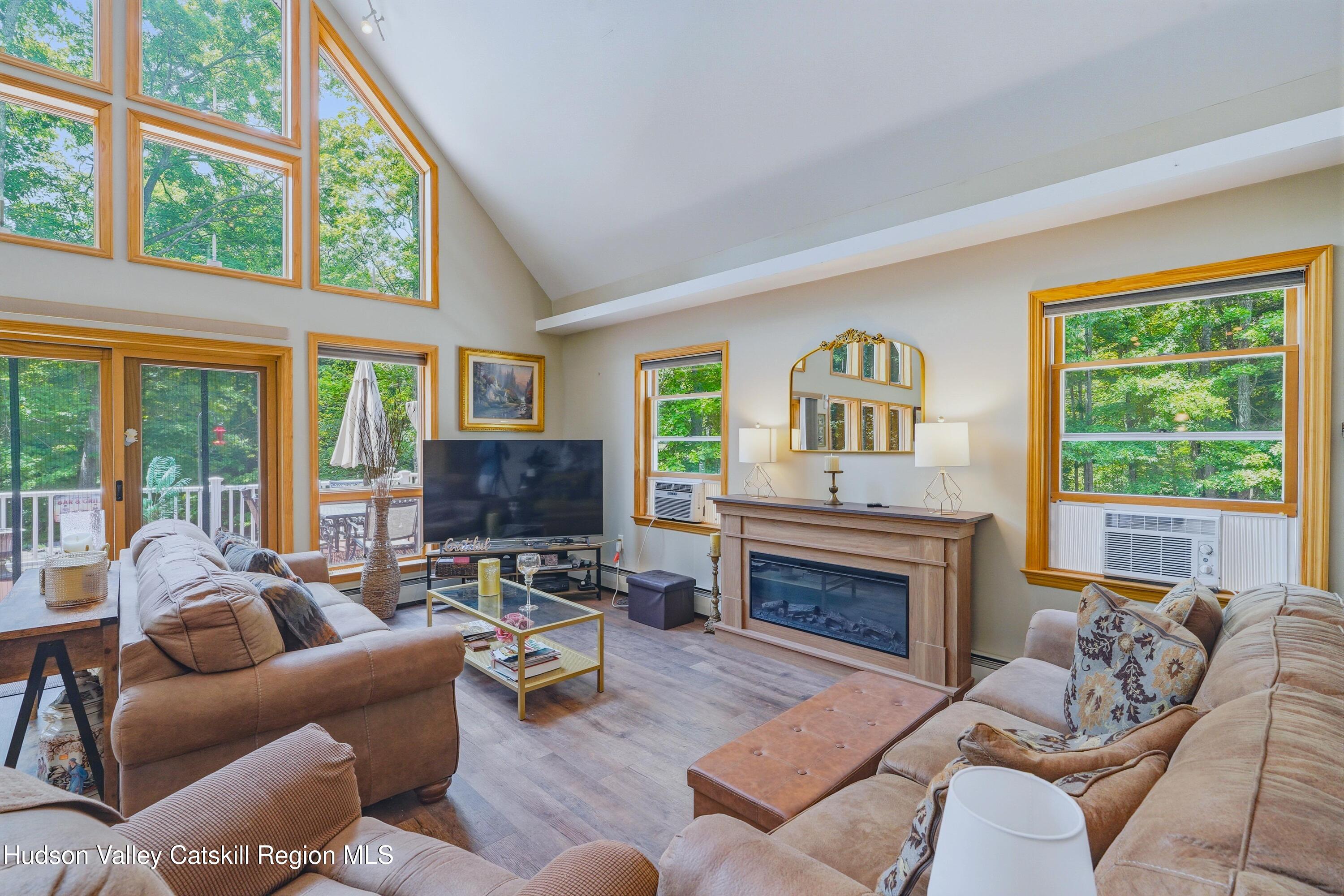 302 Powdermill Bridge Road Kingston, NY 12401 - Photo 10 of 44 DSC02219