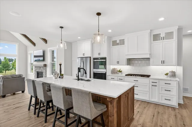 $829,600 | 22173 174th Street Northwest, Big Lake, MN 55309