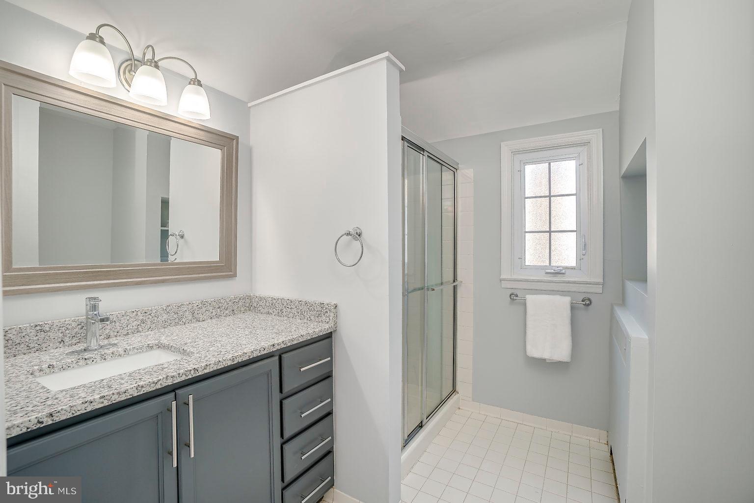 4401 Sedgwick Road Baltimore, MD 21210 - Photo 22 of 53 Master bathroom