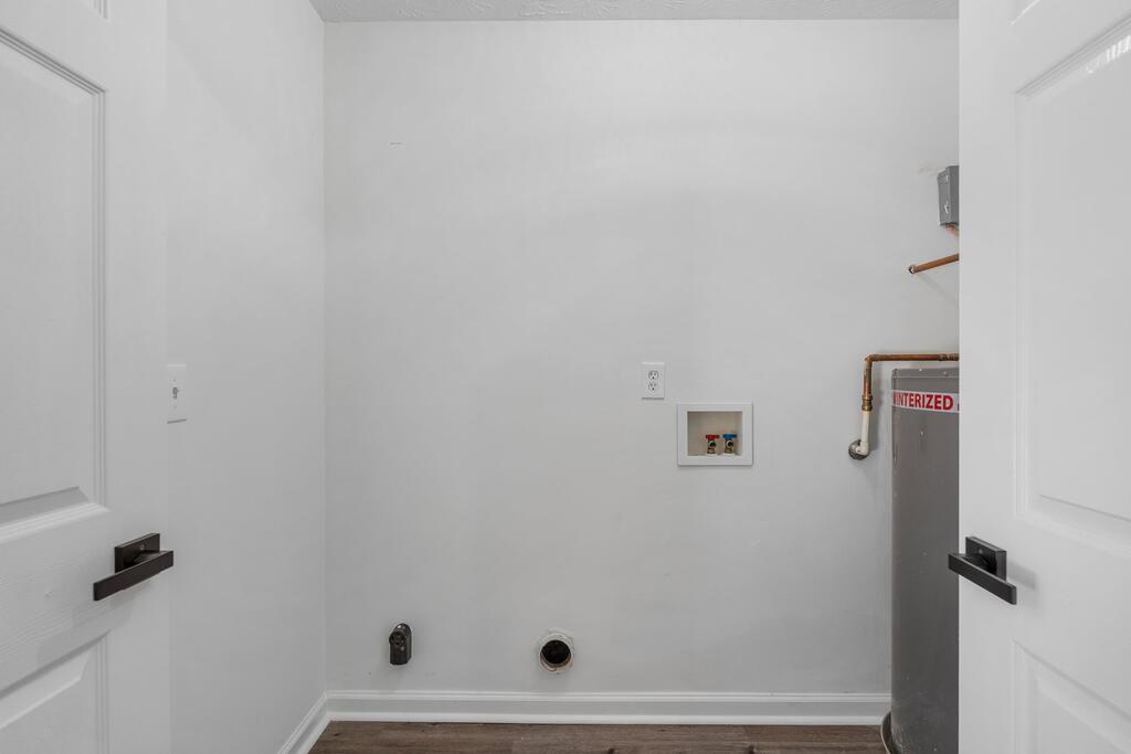 238 Lee Road Phenix City, AL 36870 - Photo 19 of 49 Gallery Image 19