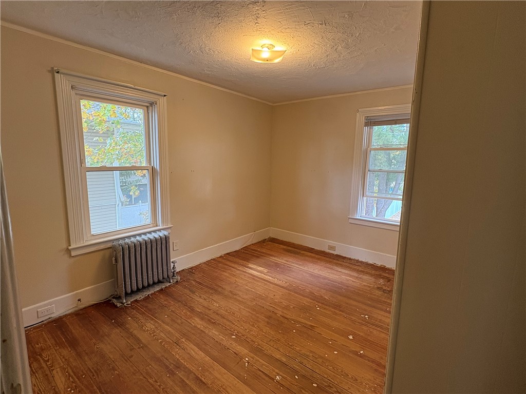 137 Rutherglen Avenue Providence, RI 02907 - Photo 21 of 37 Unit 2 bedroom 1.