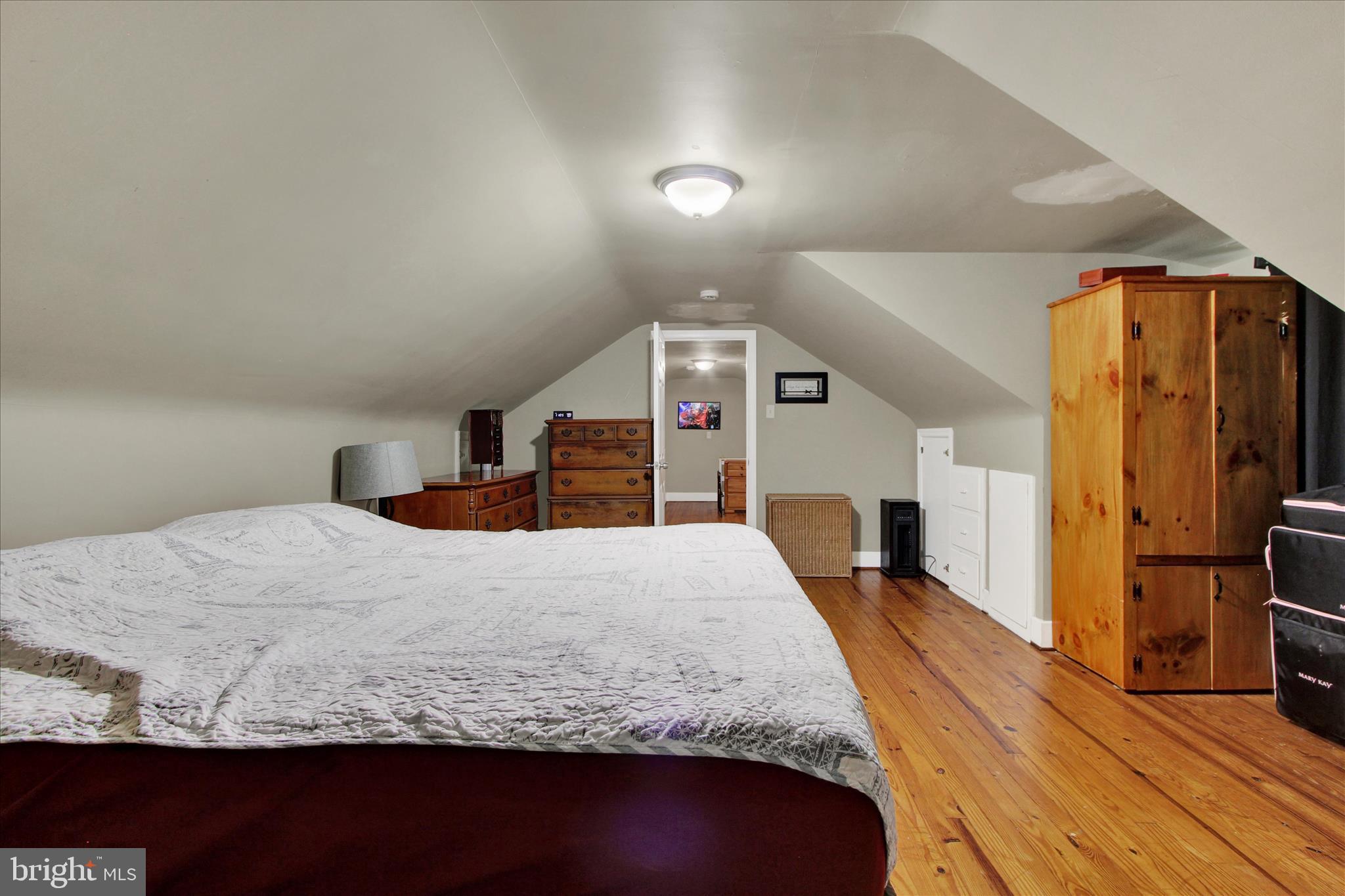 2250 South Queen Street York, PA 17402 - Photo 15 of 25