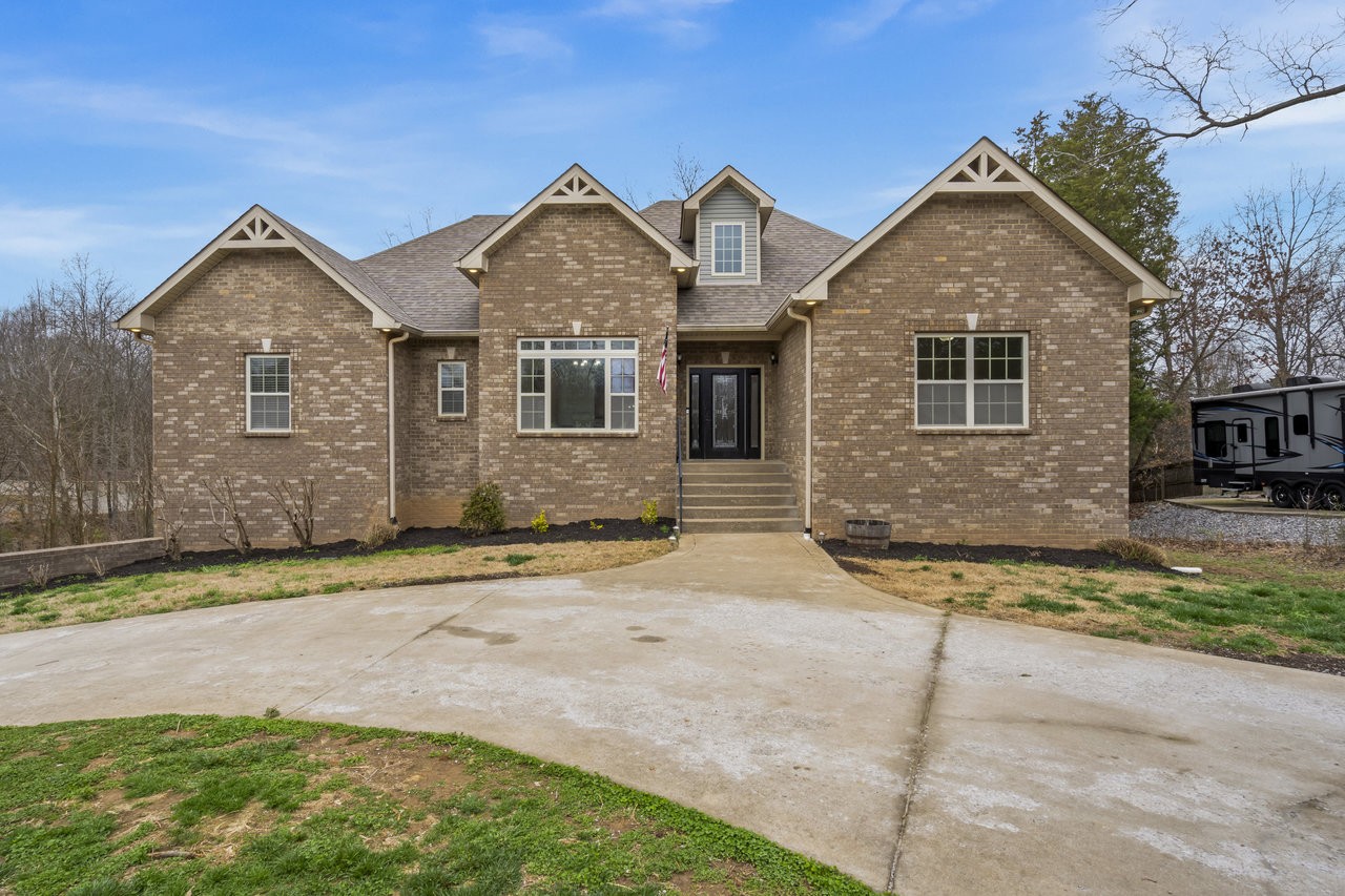 395 Salem Ridge Road Clarksville, TN 37040 - Photo 2 of 52 Gallery Image 2