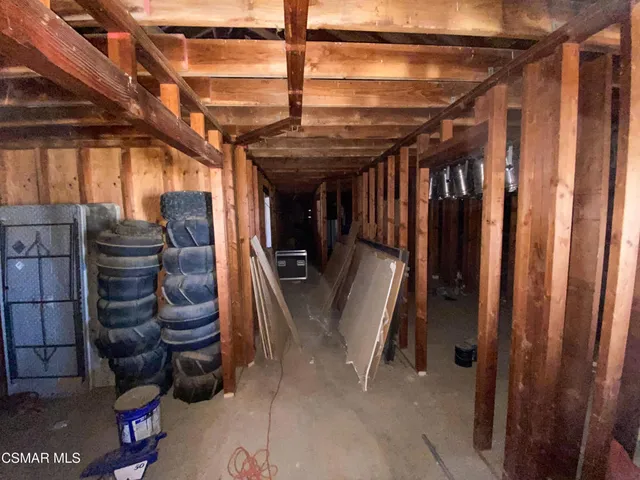 $325,000 | 44132 Munz Ranch Road, Lake Hughes, CA 93532