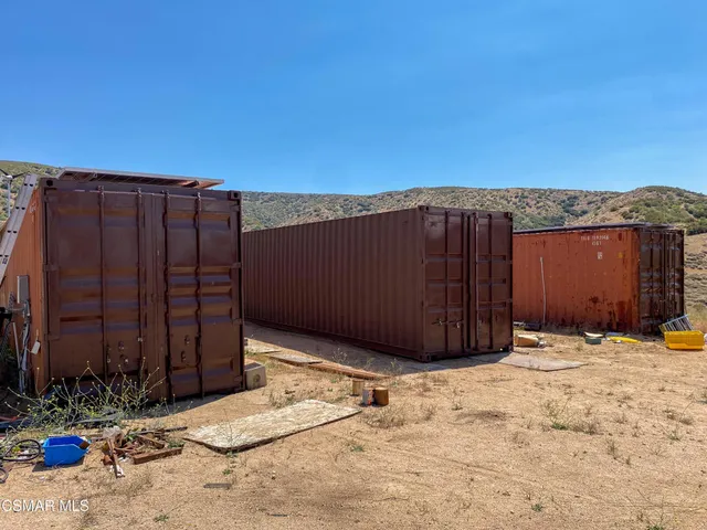 $325,000 | 44132 Munz Ranch Road, Lake Hughes, CA 93532