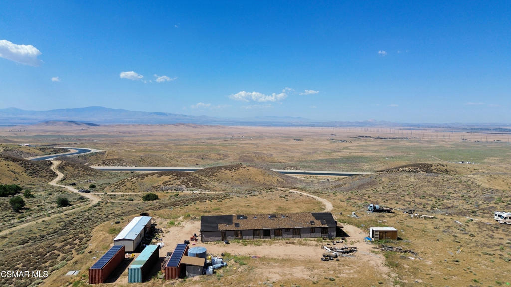 44132 Munz Ranch Road Lake Hughes, CA 93532 - Photo 18 of 25