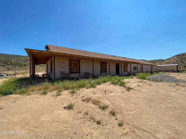$325,000 | 44132 Munz Ranch Road, Lake Hughes, CA 93532