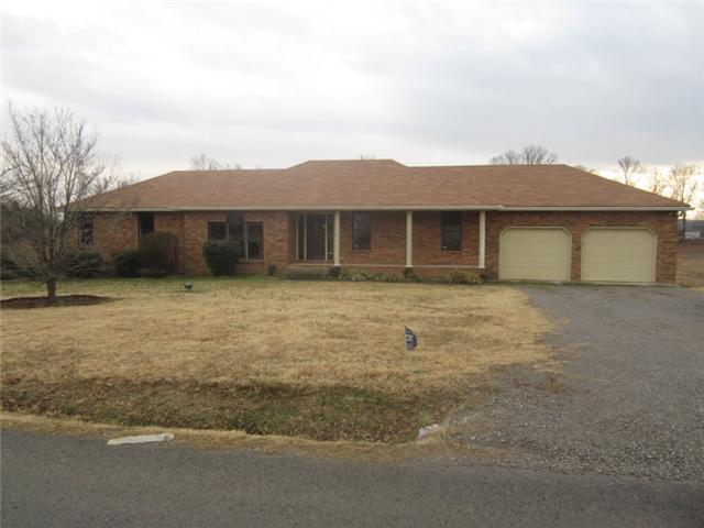 172 Cave Springs Road Lebanon, TN 37087 - Photo 1 of 19 Sprawling all brick home in Wilson County on 5 acres! |