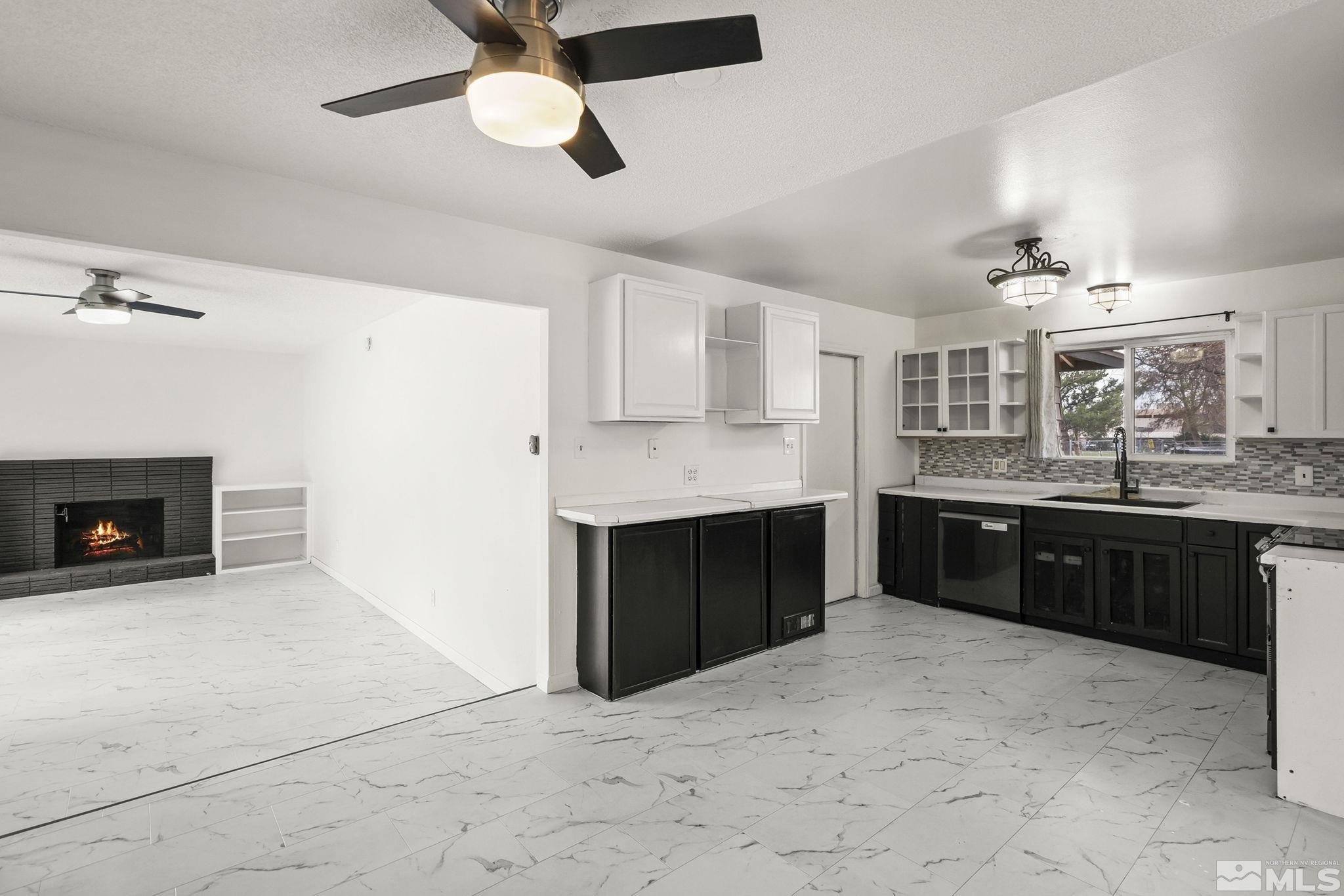 2455 Cannan Street Reno, NV 89512 - Photo 5 of 35 Photo 5