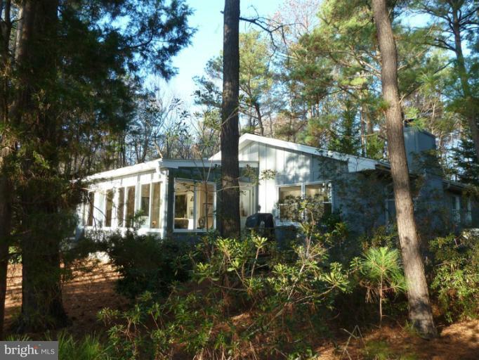 7255 Cooper Point Road Bozman, MD 21612 - Photo 3 of 11 Exterior (General)
