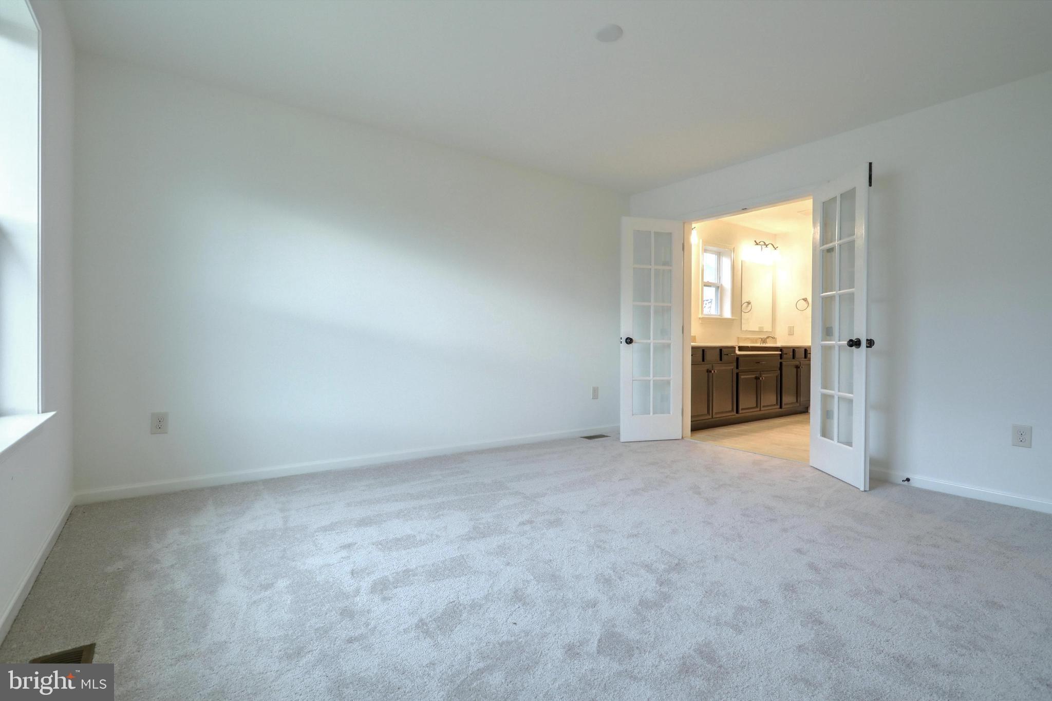 703 Duquesne Road York, PA 17402 - Photo 21 of 36 Gallery Image 21
