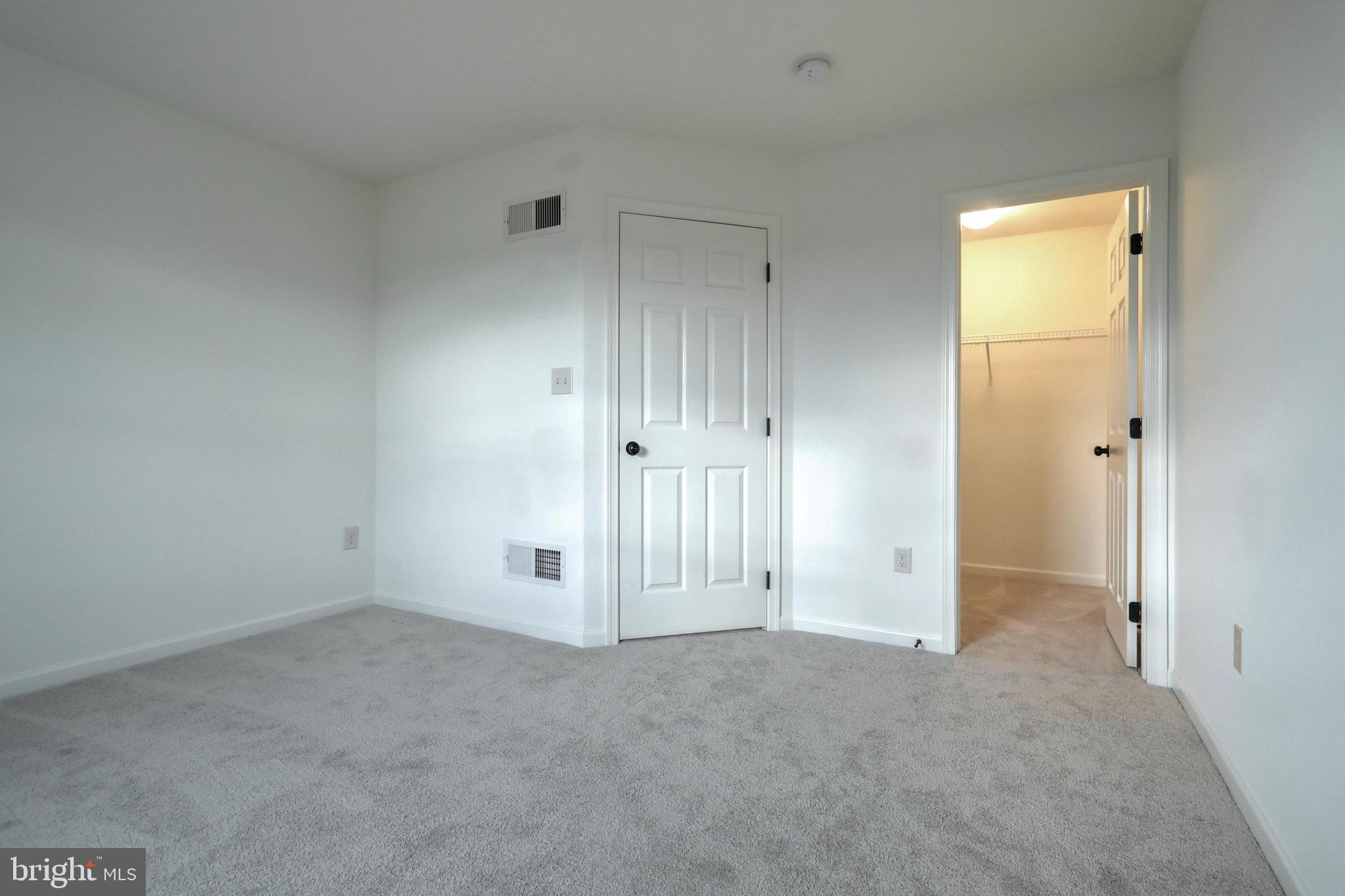 703 Duquesne Road York, PA 17402 - Photo 28 of 36 Gallery Image 28