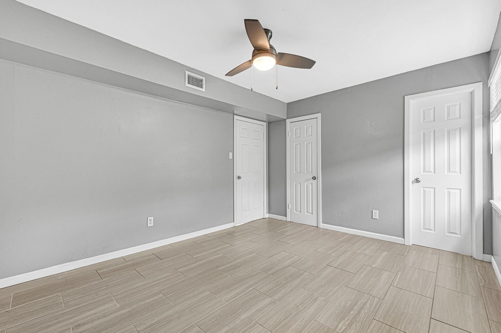 7839 Fondren Road Houston, TX 77074 - Photo 12 of 33
