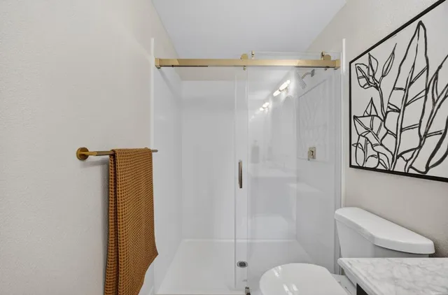 $689,000 | 247 Cedar Street, Roseville, CA 95678