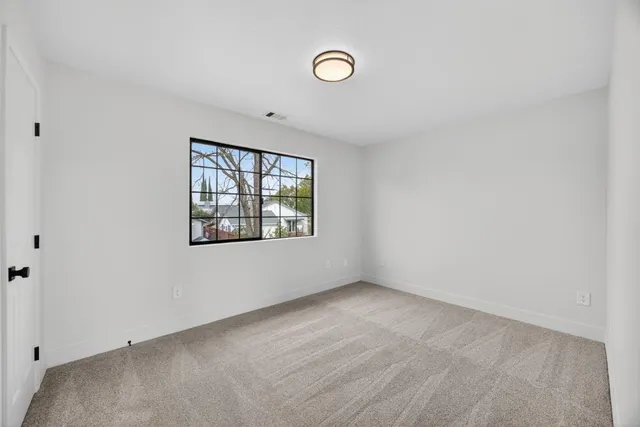 $689,000 | 247 Cedar Street, Roseville, CA 95678