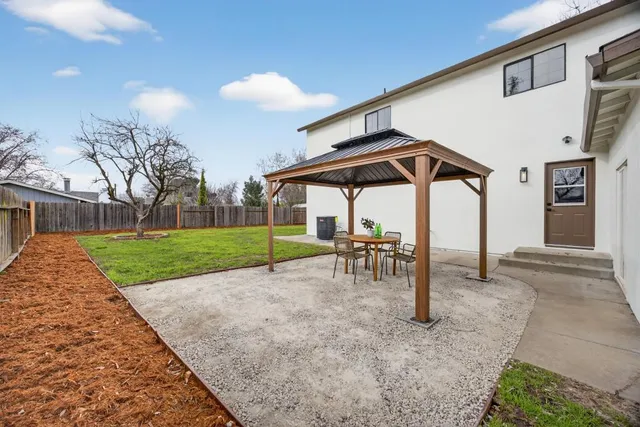 $689,000 | 247 Cedar Street, Roseville, CA 95678