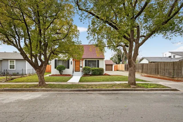 $689,000 | 247 Cedar Street, Roseville, CA 95678