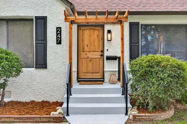 $689,000 | 247 Cedar Street, Roseville, CA 95678