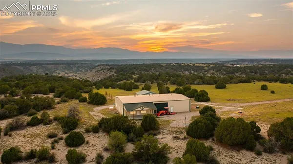 a view of outdoor space yard and mountain