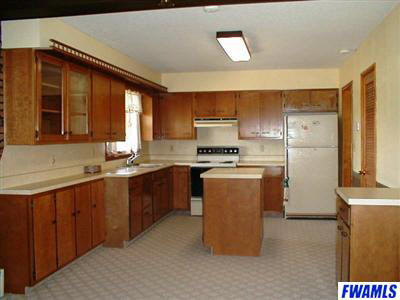 14123 Aboite Road Roanoke, IN 46783 - Photo 4 of 7