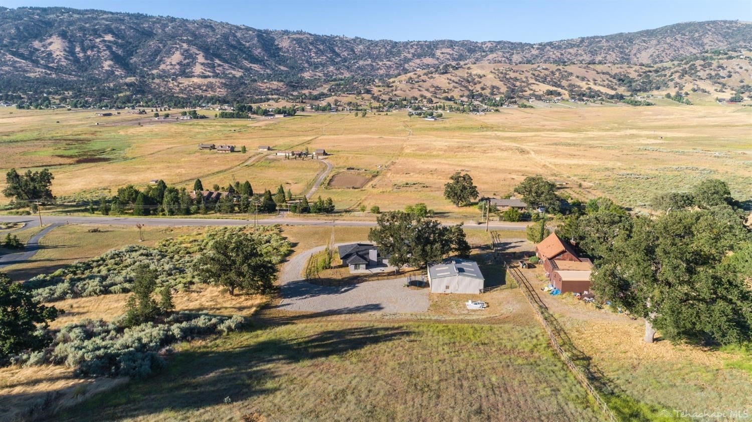 27900 Cumberland Road Tehachapi, CA 93561 - Photo 44 of 57 Gallery Image 44