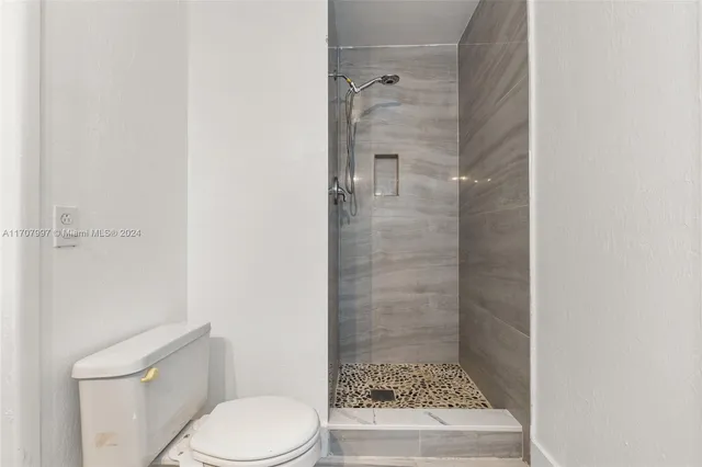 $610,000 | 1440 Northwest 179th Terrace, Miami Gardens, FL 33169