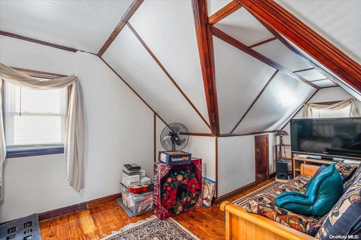 84-48 252nd Street Queens, NY 11426 - Photo 12 of 26