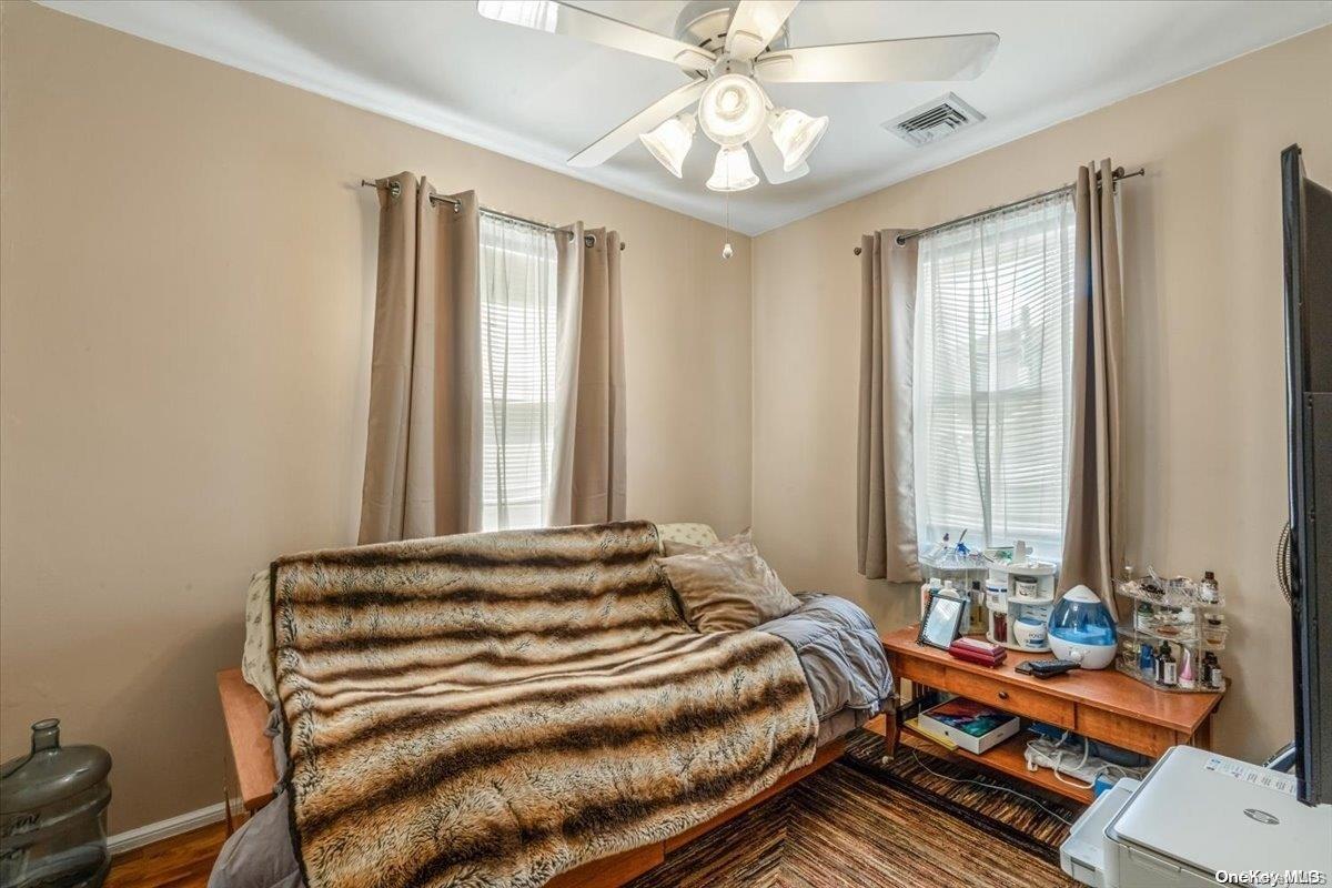 84-48 252nd Street Queens, NY 11426 - Photo 9 of 26