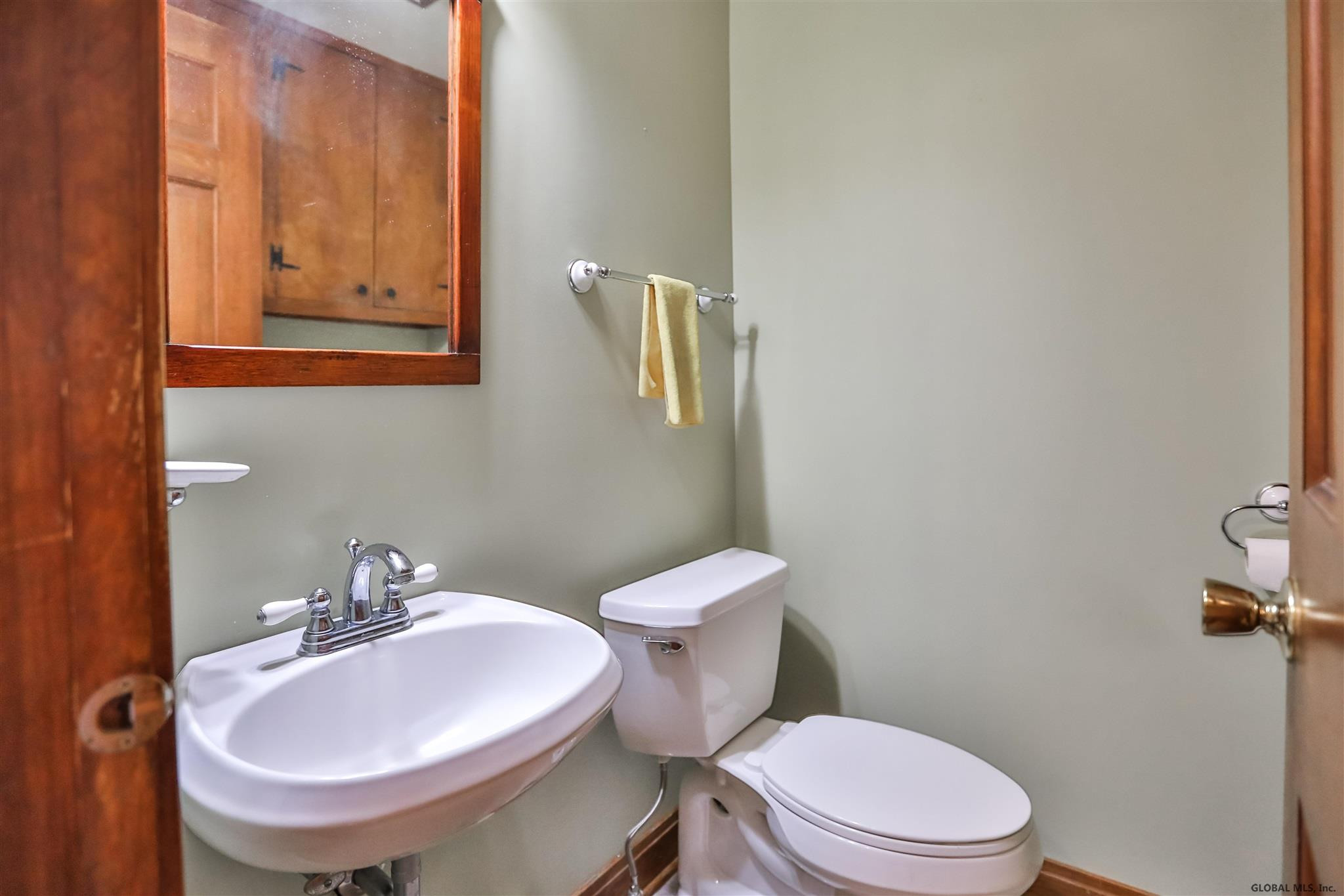 132 Ashdown Road Clifton Park, NY 12019 - Photo 21 of 56 Photo 21