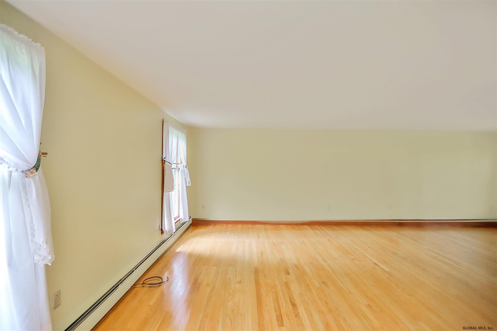 132 Ashdown Road Clifton Park, NY 12019 - Photo 3 of 56 Photo 3