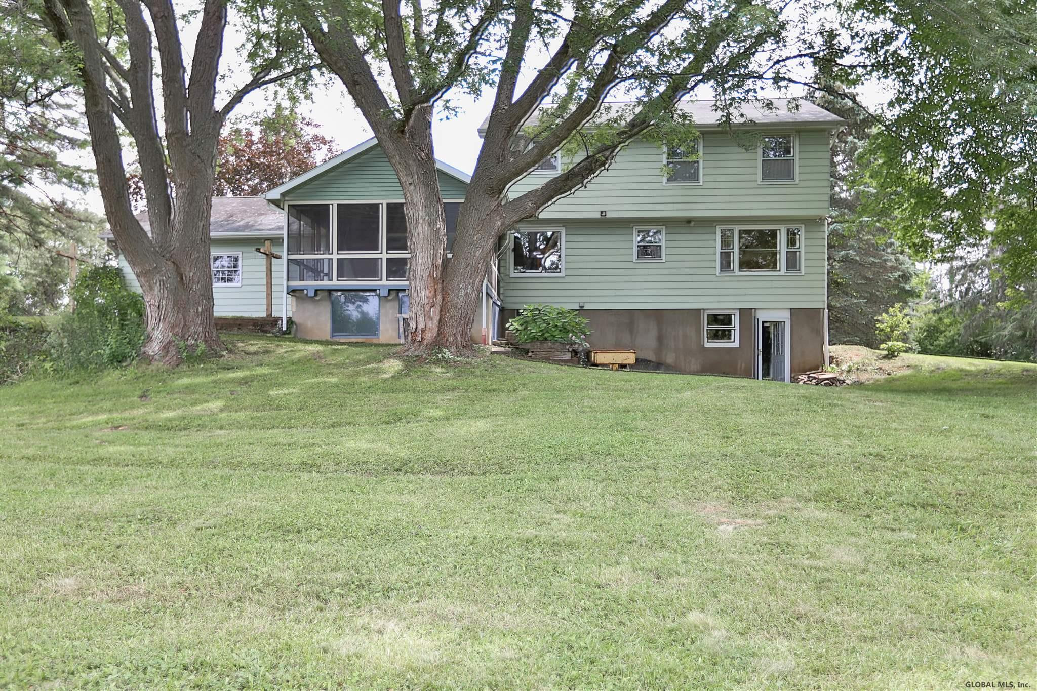 132 Ashdown Road Clifton Park, NY 12019 - Photo 49 of 56 Photo 49