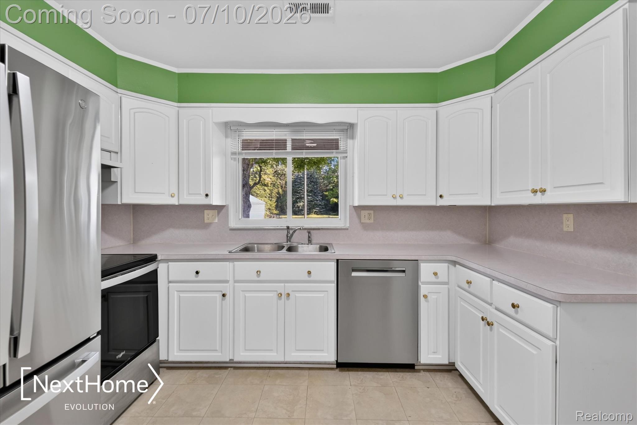 33950 Ecorse Road Romulus, MI 48174 - Photo 8 of 39 10-10-33950-Encore-Ct-Scio-Township-WindowStill.jpg