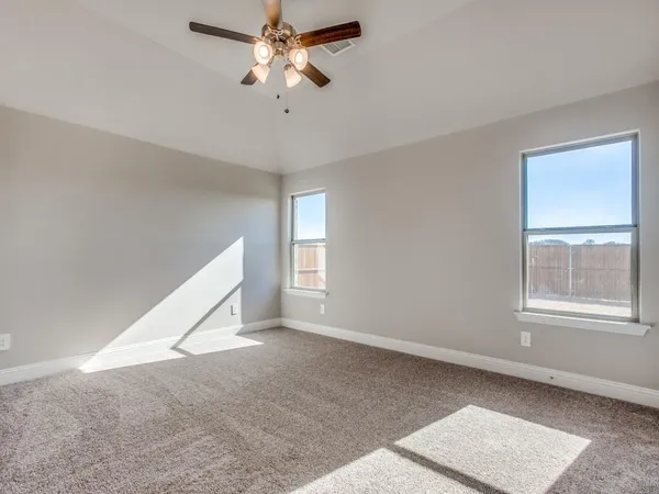 $2,395 | 533 Redbud Drive, Royse City, TX 75189