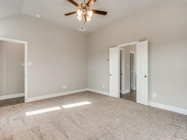 $2,395 | 533 Redbud Drive, Royse City, TX 75189