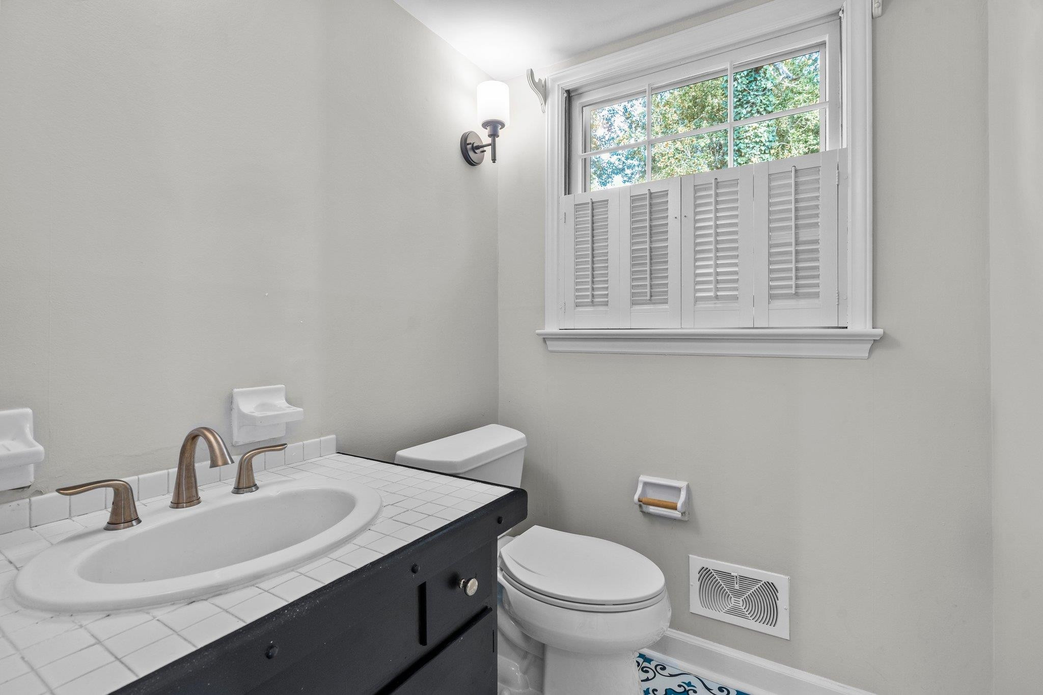 3700 Pembrook Place Raleigh, NC 27612 - Photo 16 of 32 Photo 16