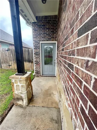 $2,400 | 2506 Leyla Lane, College Station, TX 77845