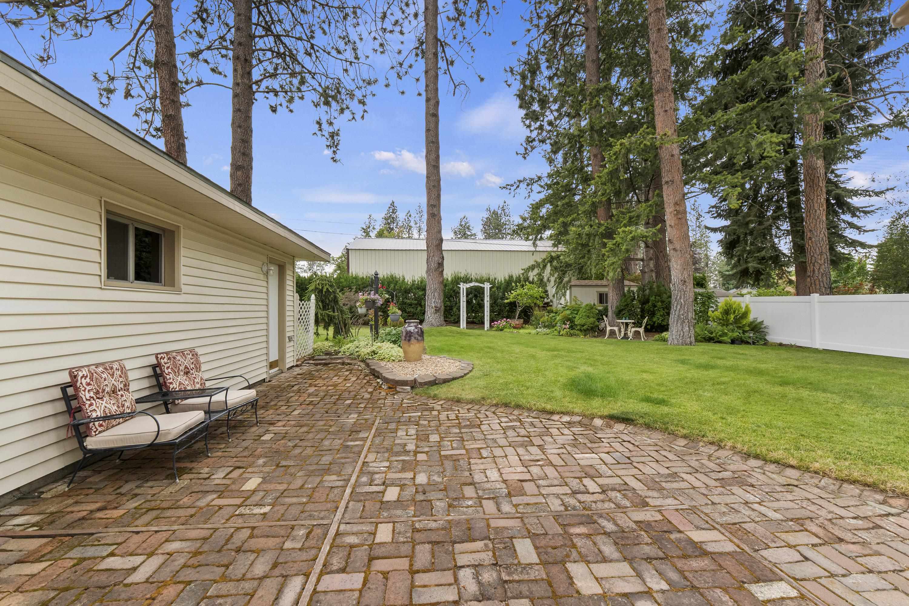 13220 East Saltese Road Spokane Valley, WA 99216 - Photo 38 of 46