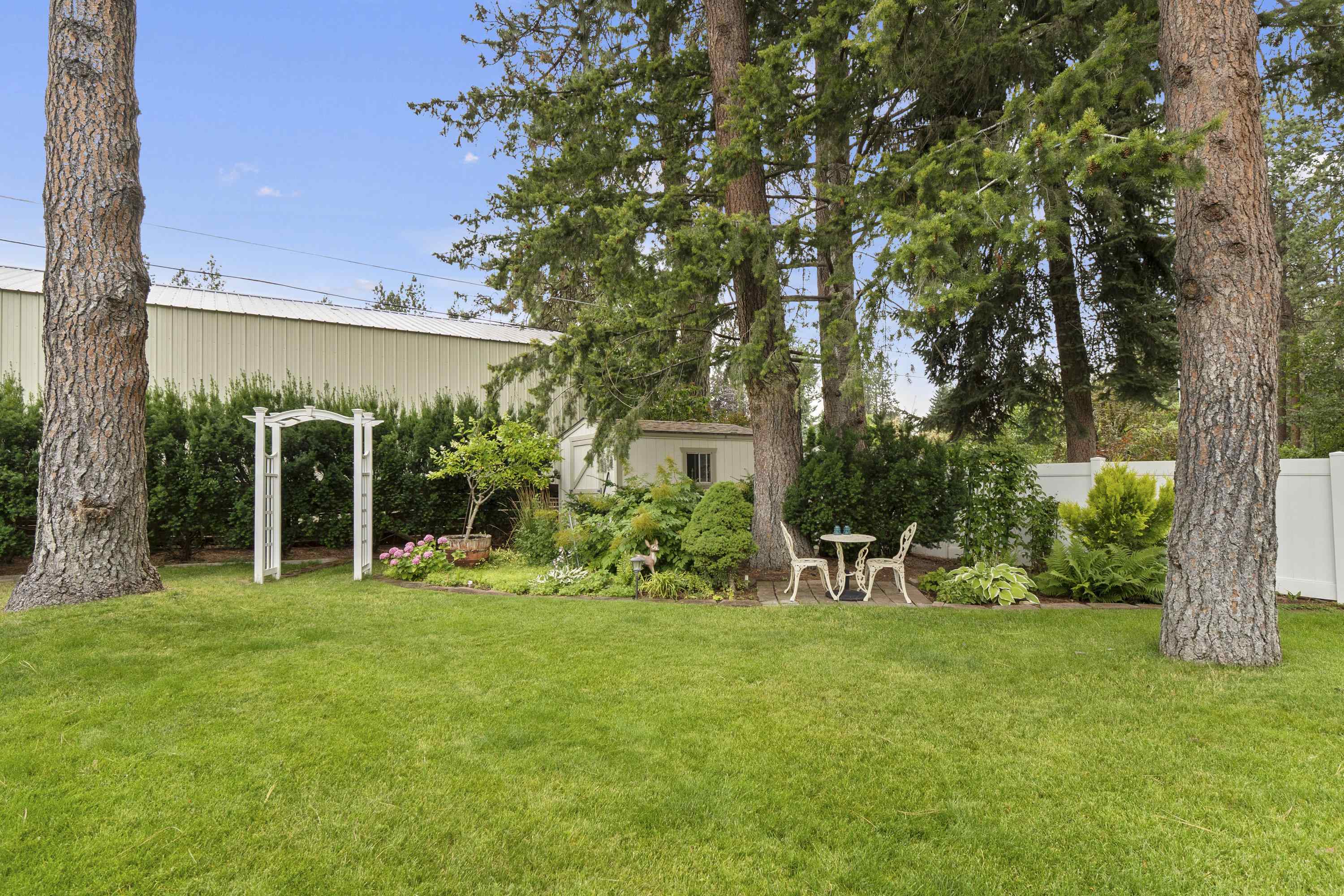 13220 East Saltese Road Spokane Valley, WA 99216 - Photo 42 of 46