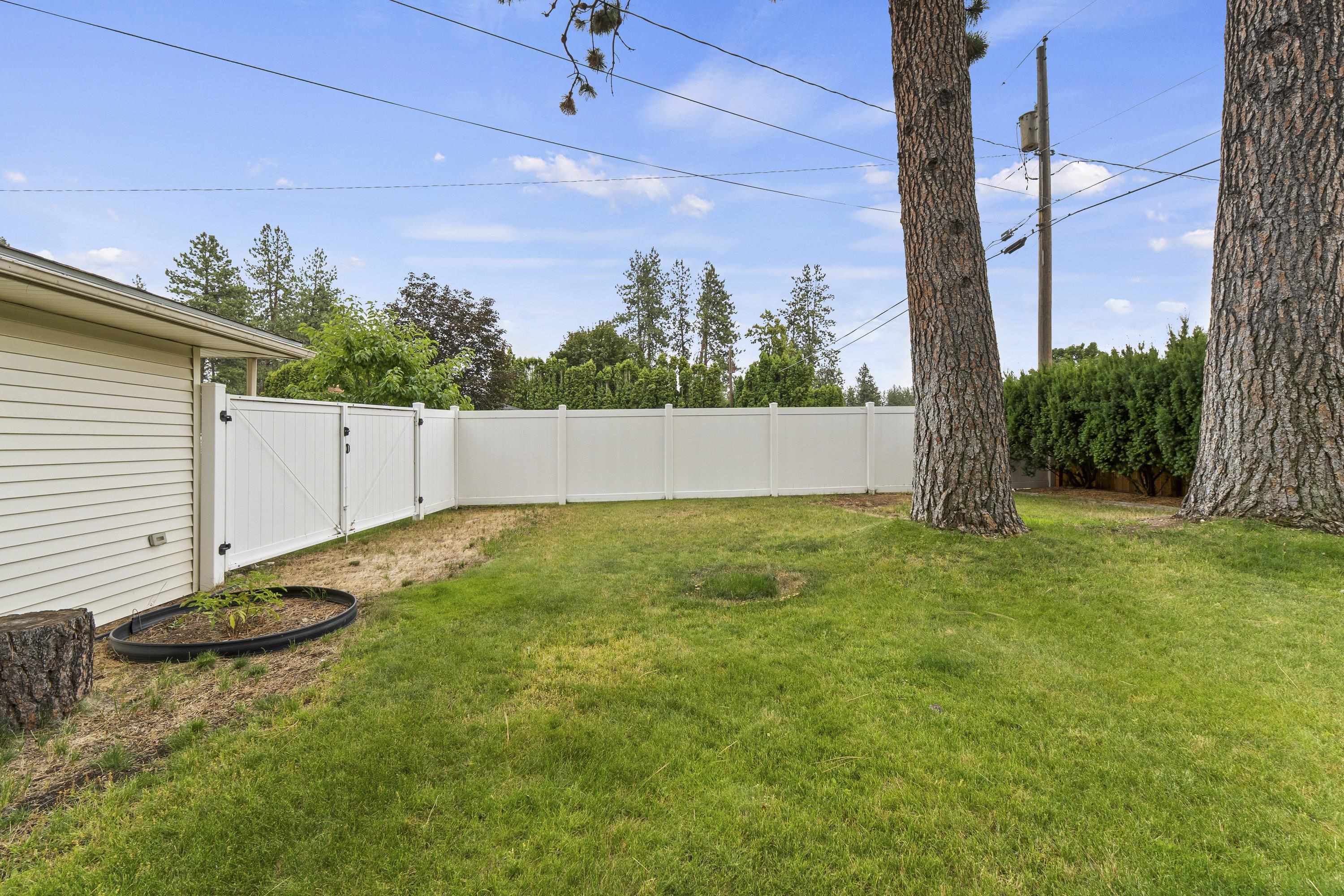 13220 East Saltese Road Spokane Valley, WA 99216 - Photo 43 of 46