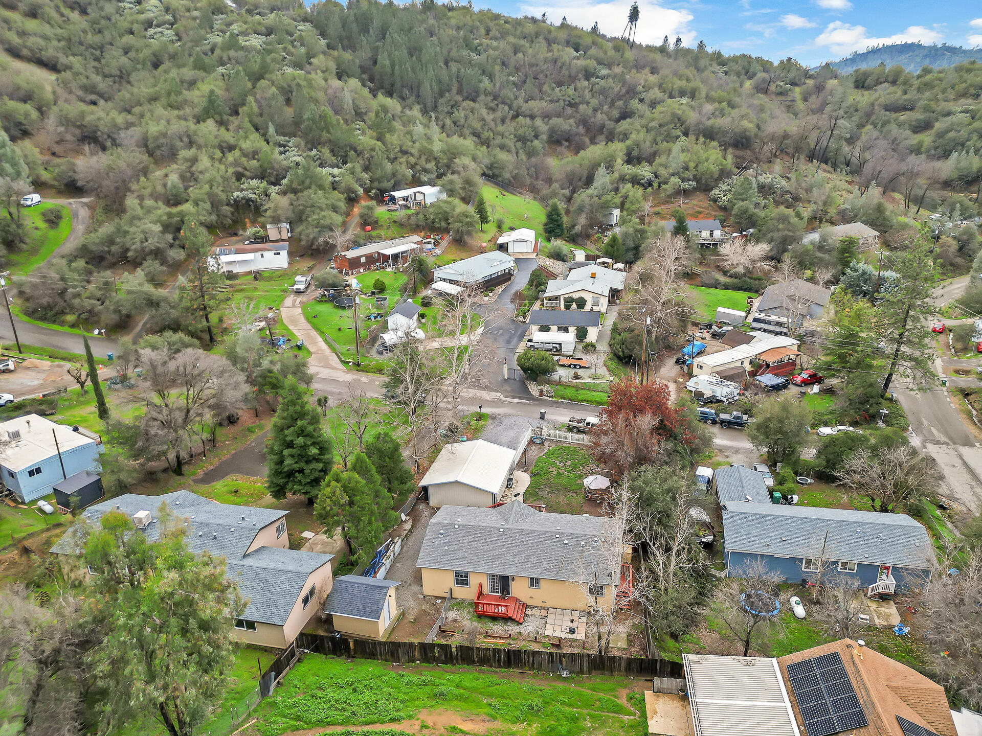 22150 Ravine Court Redding, CA 96003 - Photo 34 of 37 an aerial view of multiple house