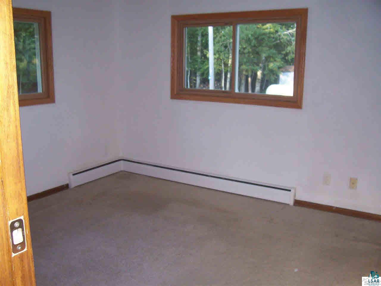 4818 County Rd A Superior, WI 54880 - Photo 13 of 23
