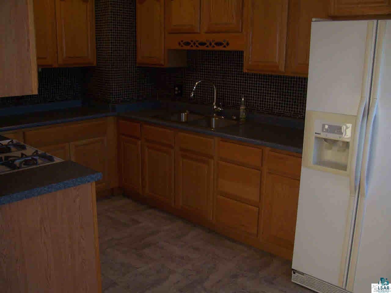 4818 County Rd A Superior, WI 54880 - Photo 4 of 23