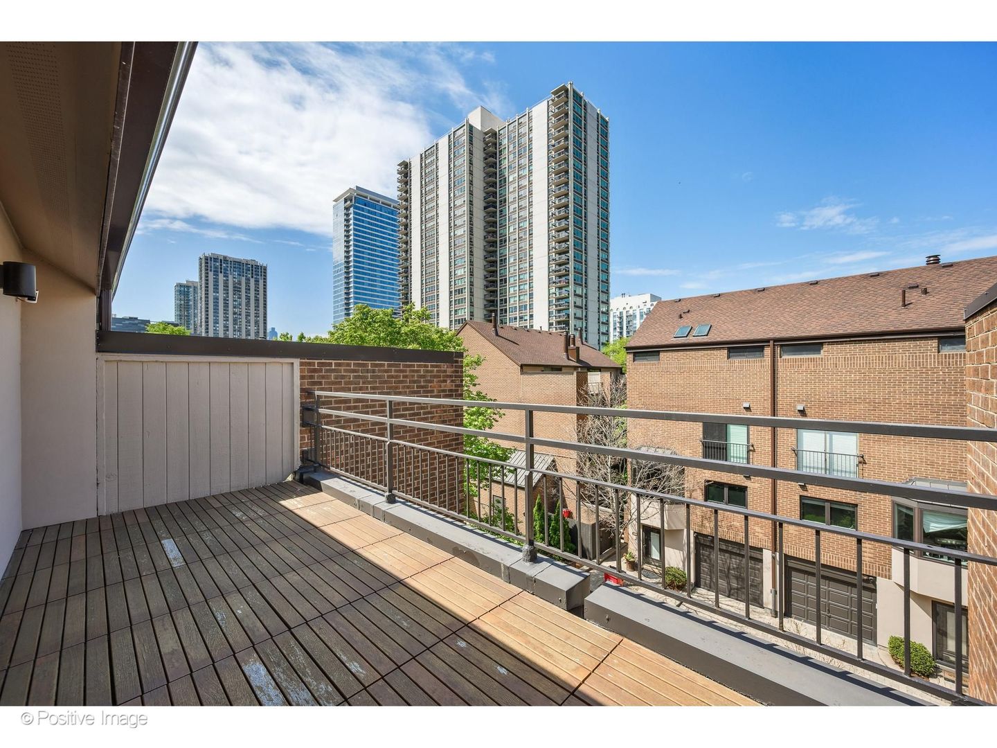 1307 North Sutton Place Chicago, IL 60610 - Photo 23 of 43