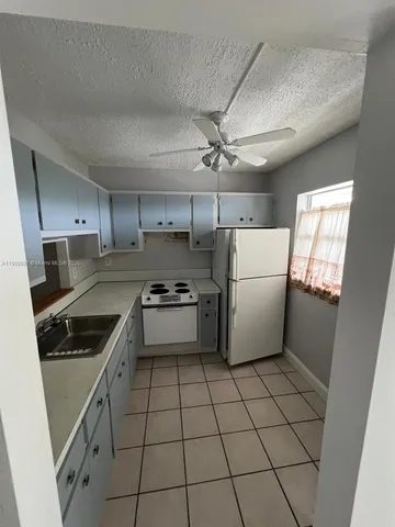 $1,000 | Lauderhill, Lauderhill, FL 33313