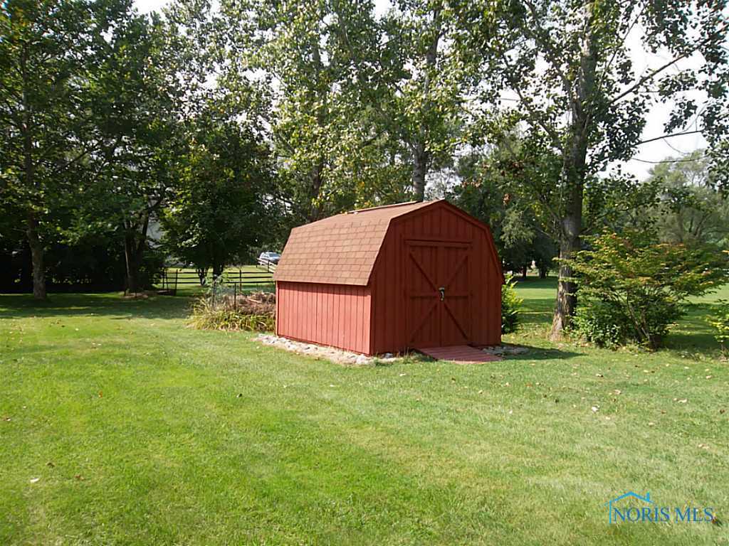 28811 Hufford Road Perrysburg, OH 43551 - Photo 15 of 16 Gallery Image 15