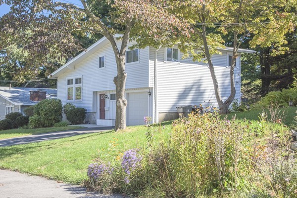 23 Randy Road Framingham, MA 01701 - Photo 3 of 28 Gallery Image 3