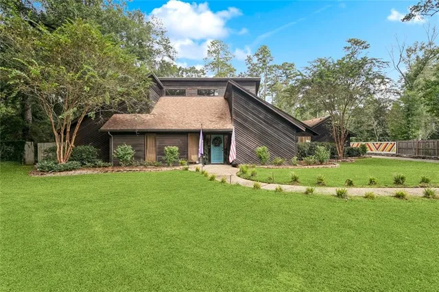 $549,900 | 202 Holly Drive, Hammond, LA 70401