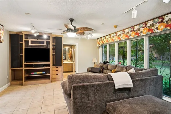 $549,900 | 202 Holly Drive, Hammond, LA 70401